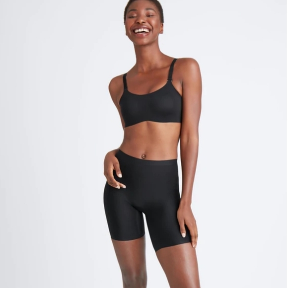 Knix Evolution Bra | Beige - Picture 1 of 6